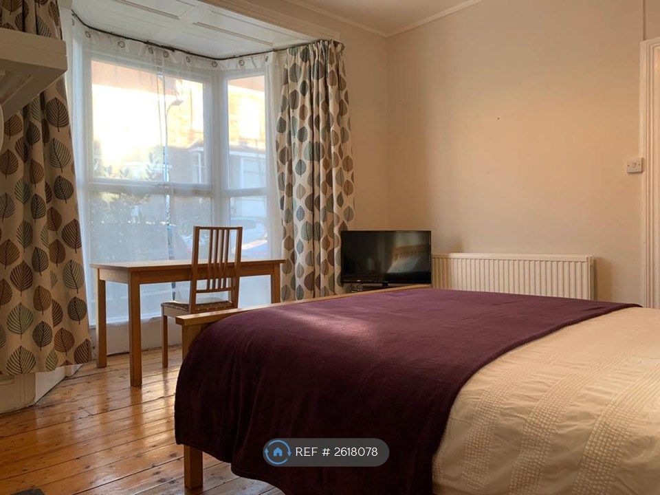Property photo 1 of 9