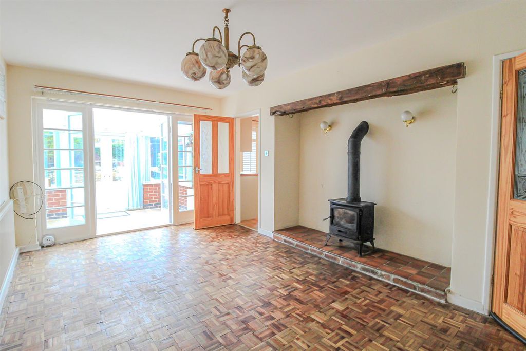 Property photo 2 of 33 Img_5410.Jpg