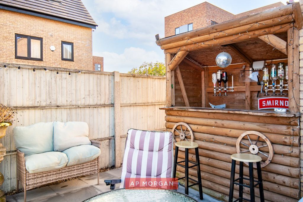 Property photo 3 of 13 Picture No. 37