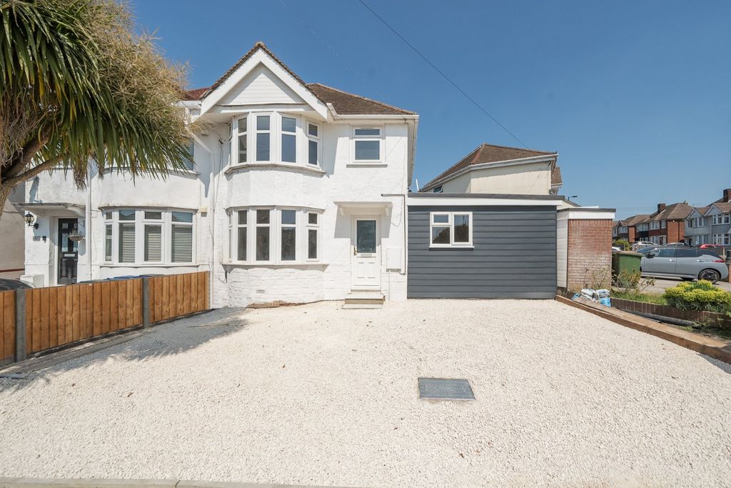 Property photo 1 of 8 Picture No. 02