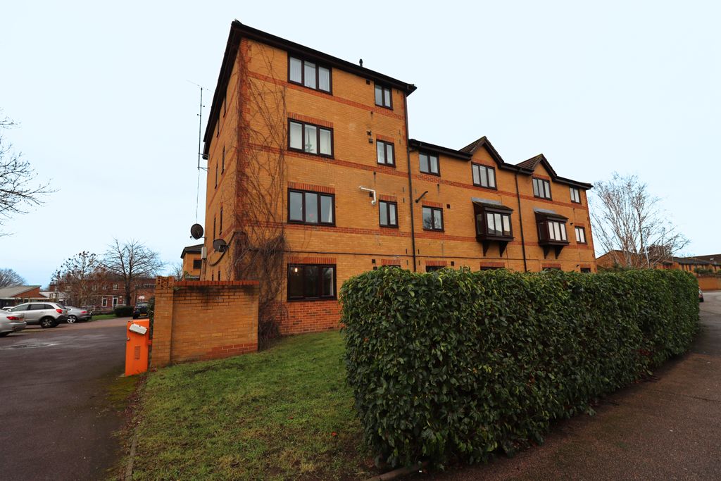 Property photo 1 of 7