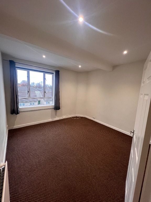 Property photo 3 of 14 Photo 3