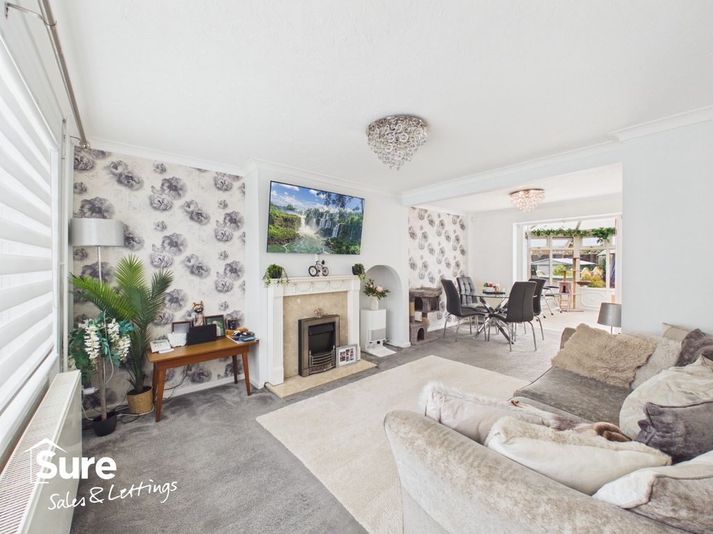 Property photo 2 of 33 5253583