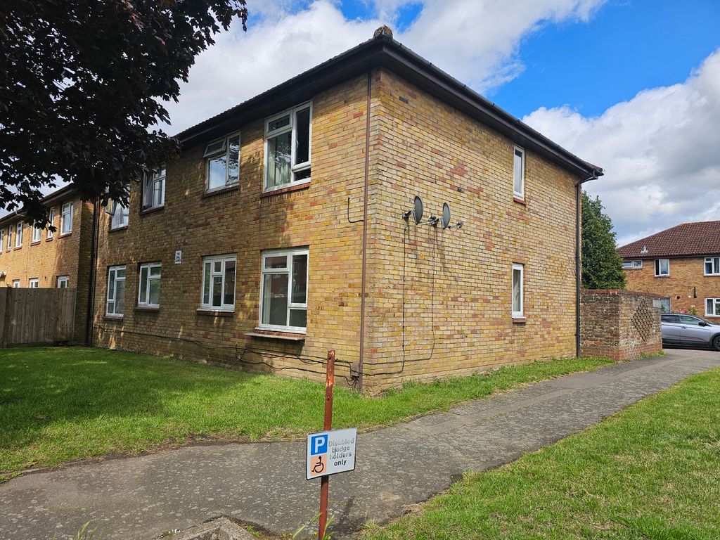 Property photo 1 of 5