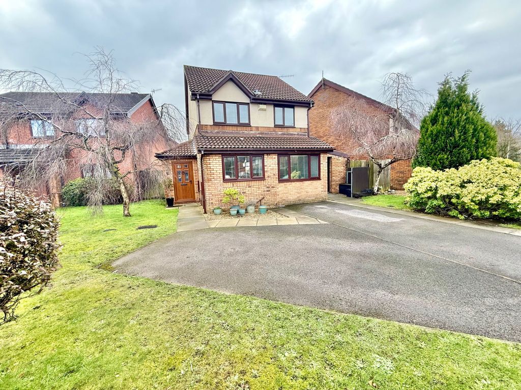 Property photo 1 of 22