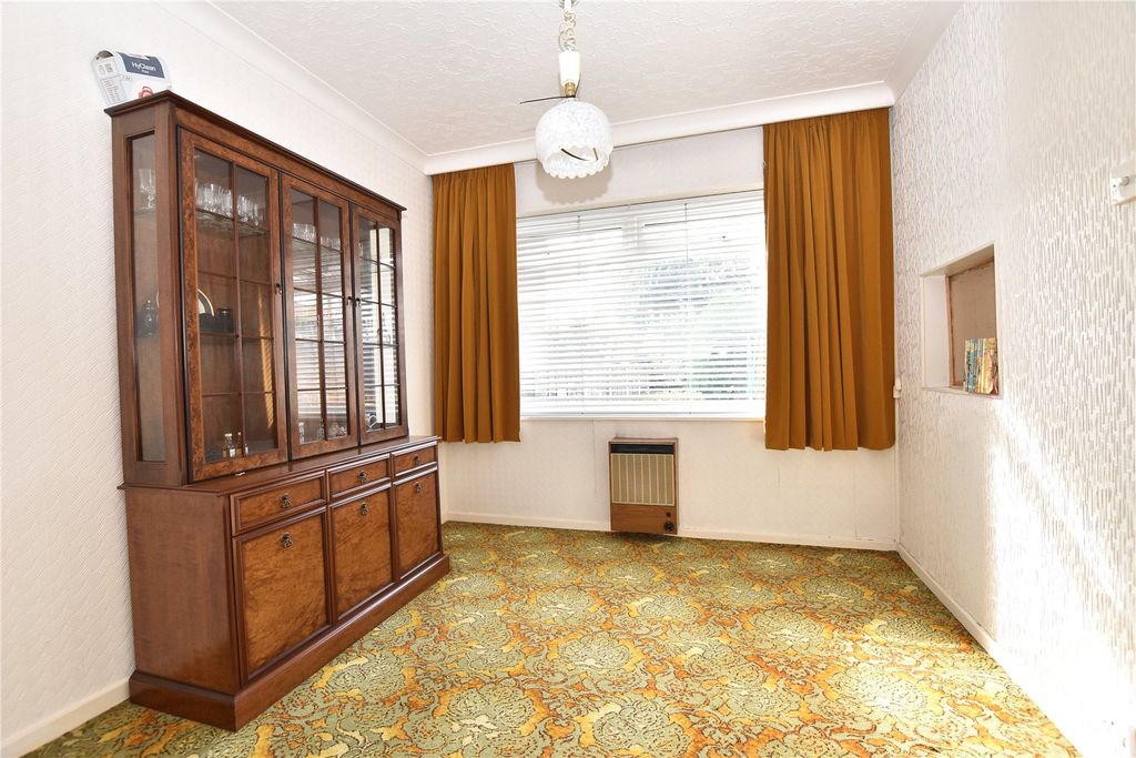 Property photo 3 of 23 Picture No. 38