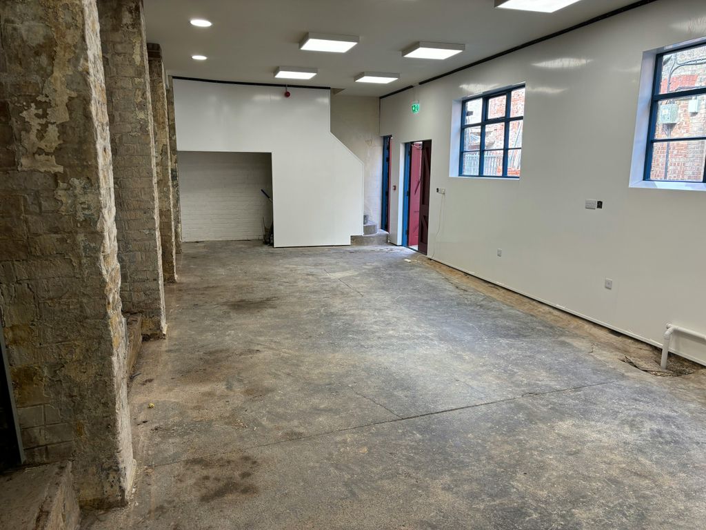 Property photo 2 of 13 Image 2