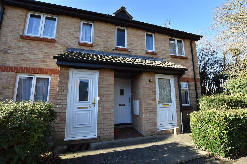 Property photo 1 of 6