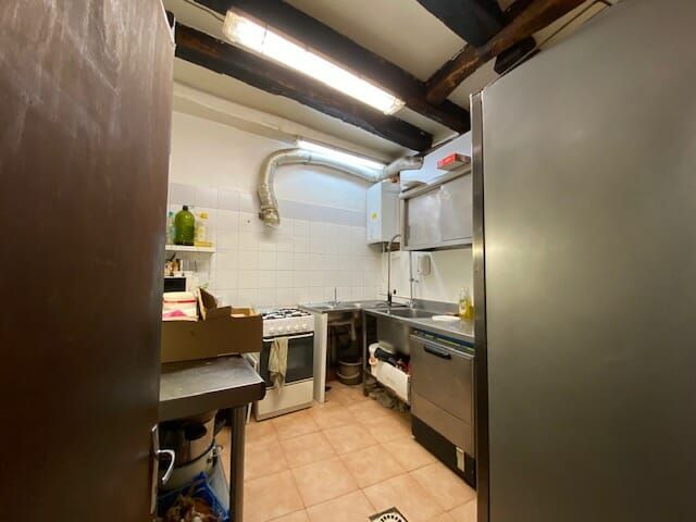 Property photo 3 of 5