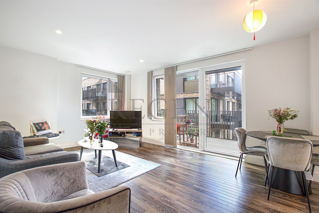 Property photo 1 of 11 Open Area View