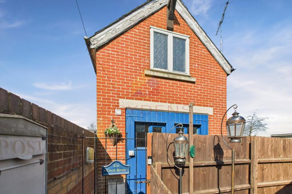 Property photo 1 of 13