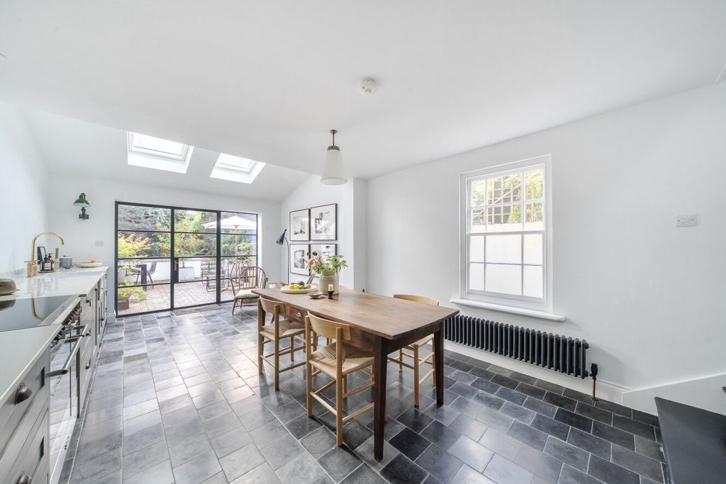 Property photo 1 of 20 Picture No. 19