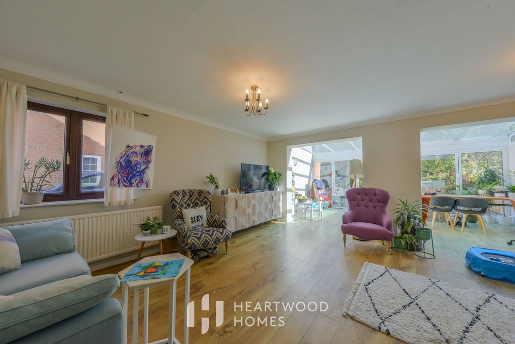 Property photo 2 of 15