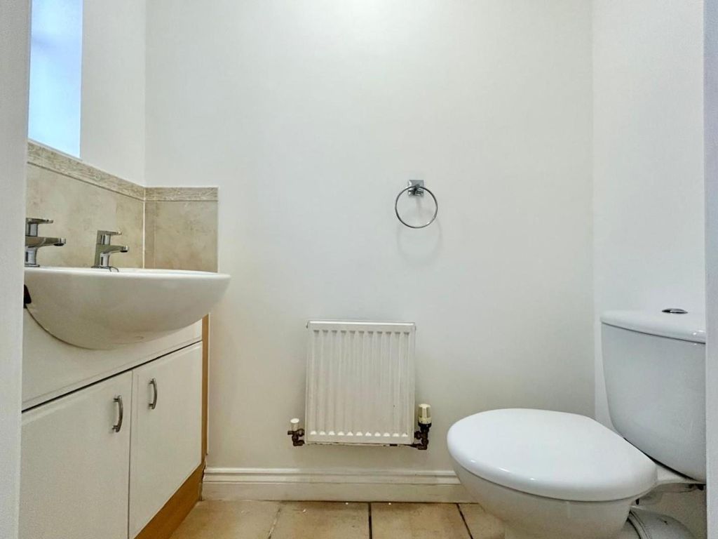 Property photo 2 of 15 3Hsqdij510Yyjpccjd_Ihw.Jpg