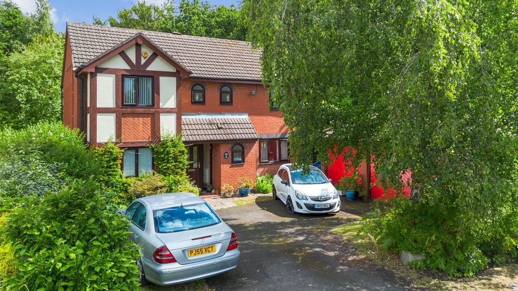 Property photo 1 of 25