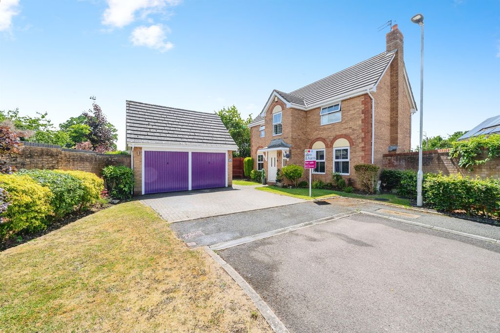 Property photo 1 of 23