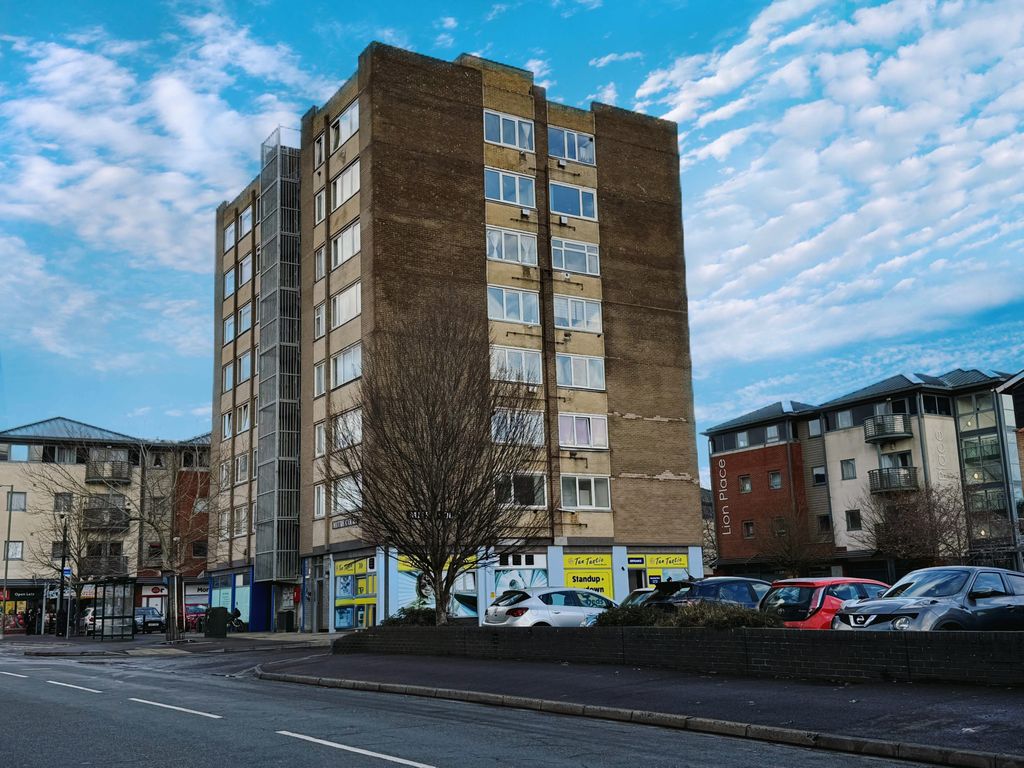 Property photo 1 of 7 External