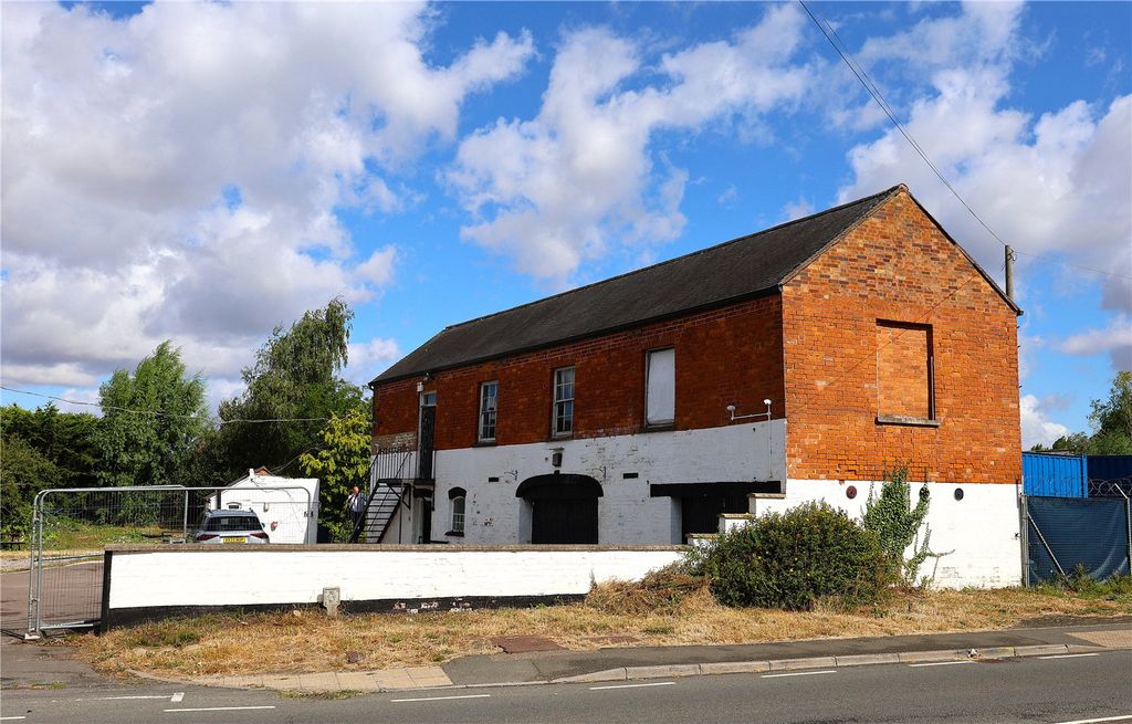 Property photo 2 of 12 Picture No. 02