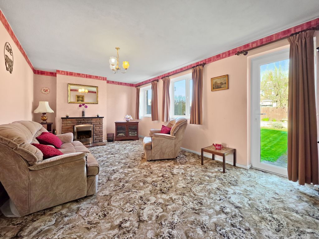 Property photo 2 of 15 60533