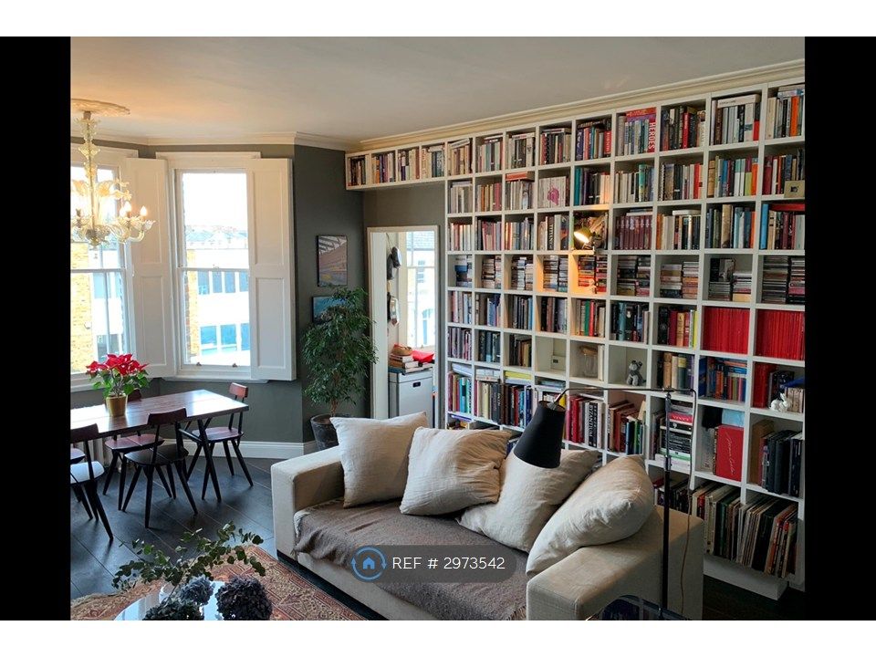 Property photo 1 of 30 Living Room/Diner