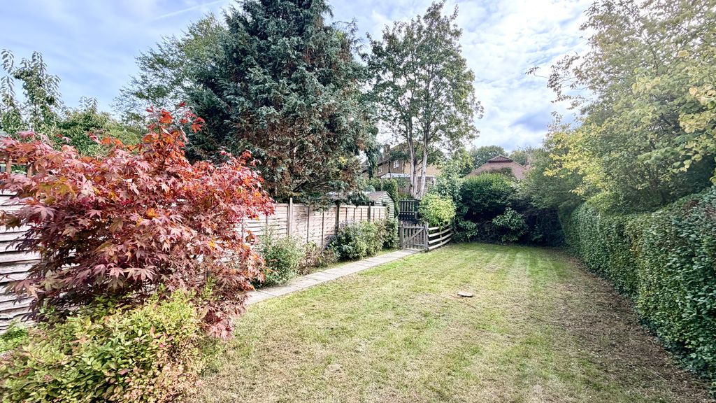 Property photo 2 of 24