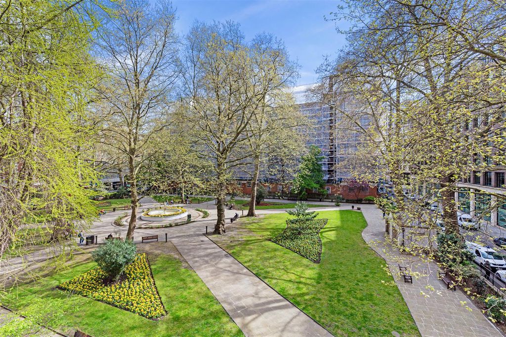 Property photo 3 of 12 Gardens.Jpg