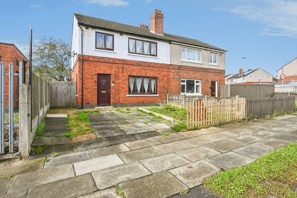 Property photo 1 of 13 Front