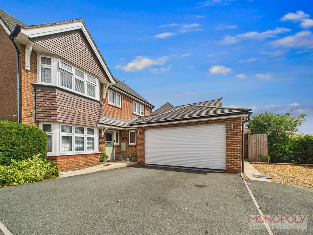 Property photo 1 of 16 Cam03815G0-Pr0312-Still023.Jpg