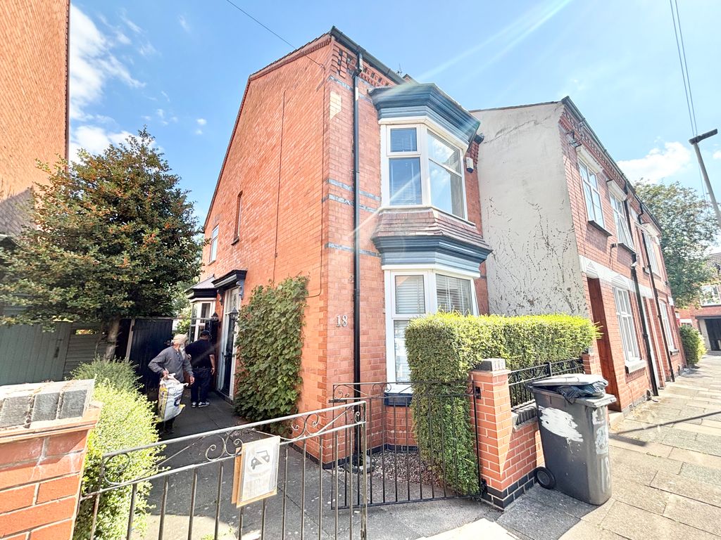 Property photo 1 of 14