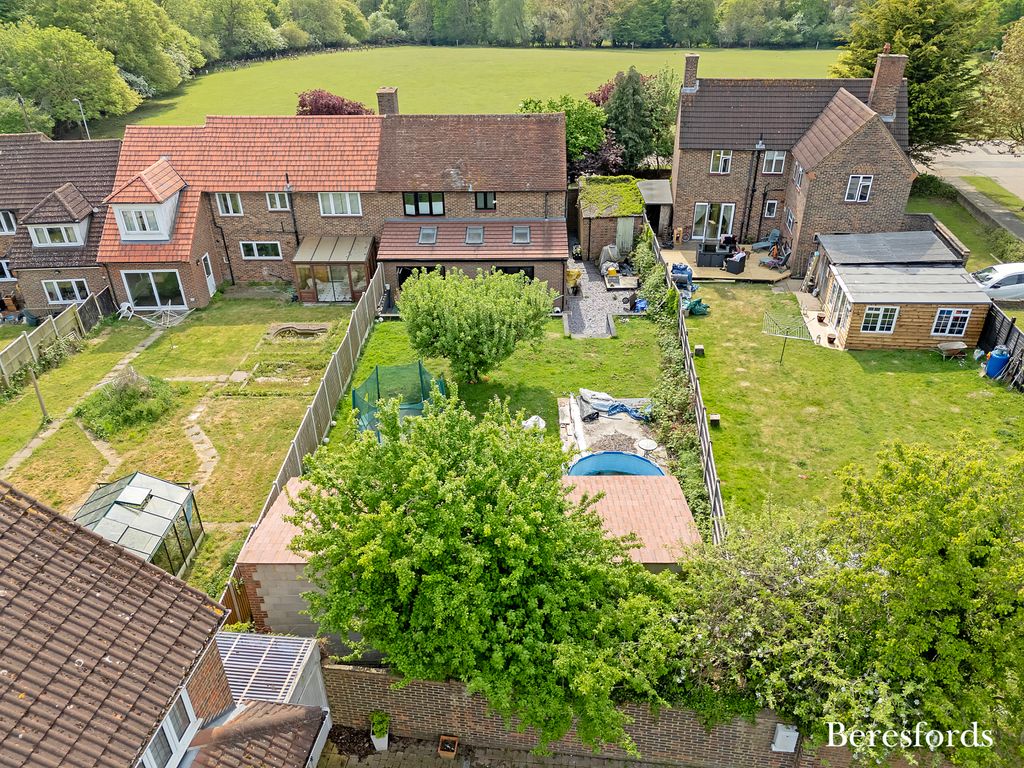 Property photo 1 of 19 Picture No. 05
