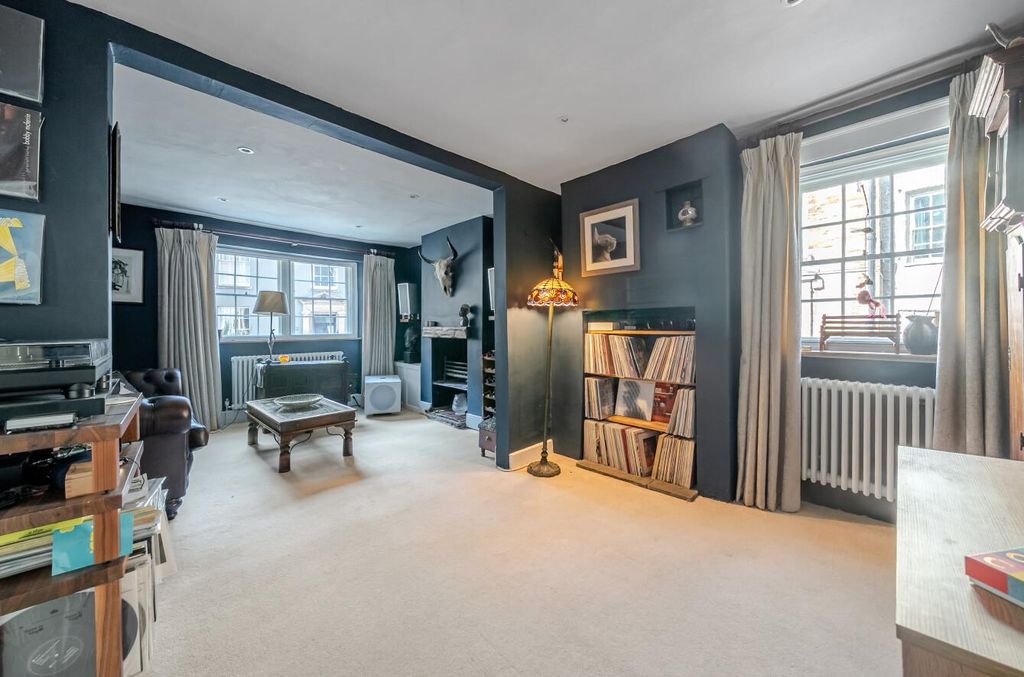 Property photo 2 of 20 1503990-26-19Ff550d5d504.Jpg