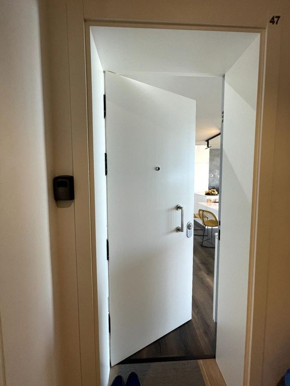 Property photo 3 of 30