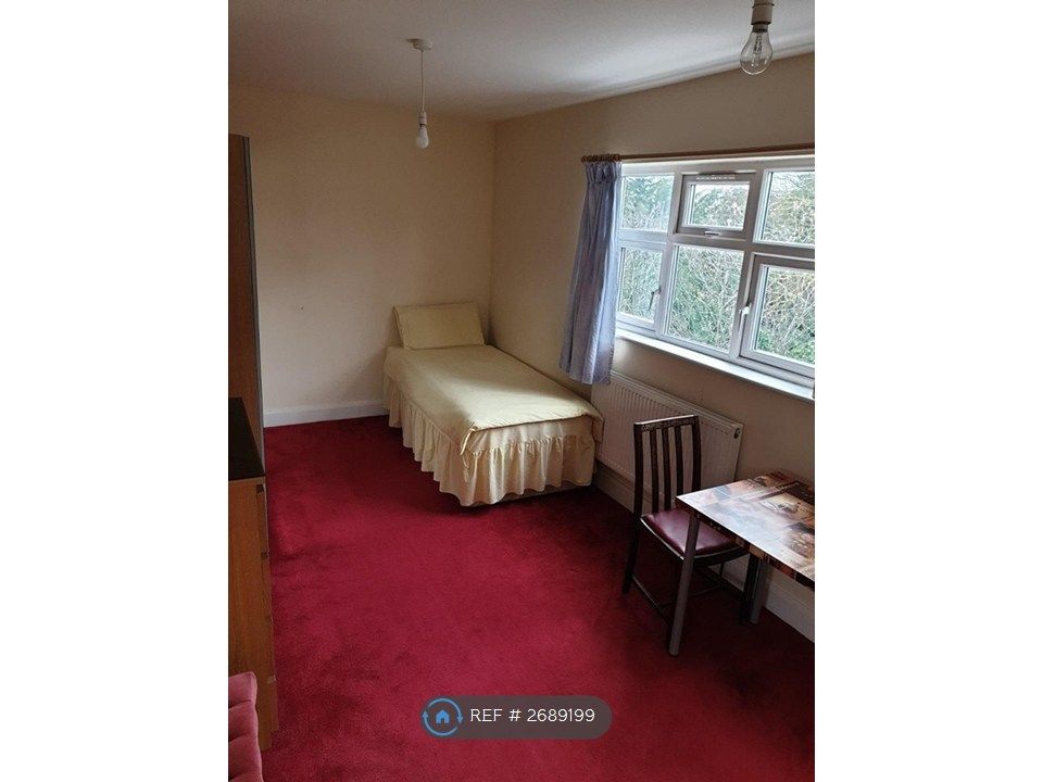 Property photo 1 of 5