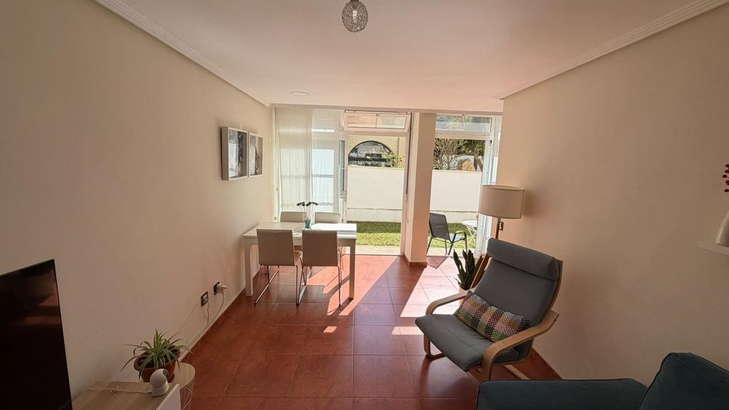 Property photo 3 of 47