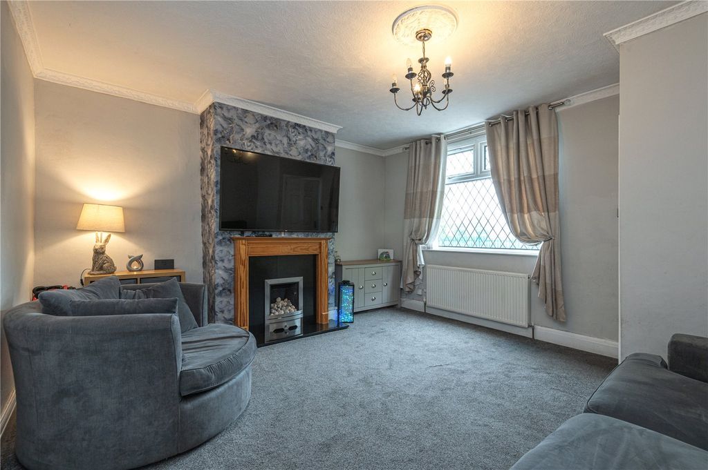 Property photo 3 of 13 Picture No. 05