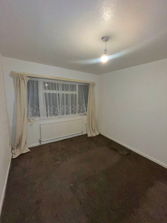 Property photo 3 of 8 Image