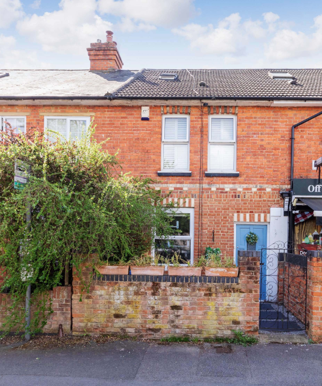 Property photo 2 of 19