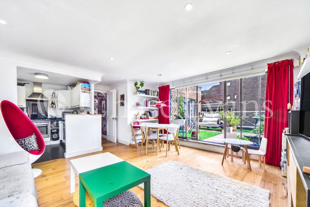 Property photo 2 of 16 Cumberland Mills