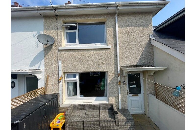 Property photo 1 of 15