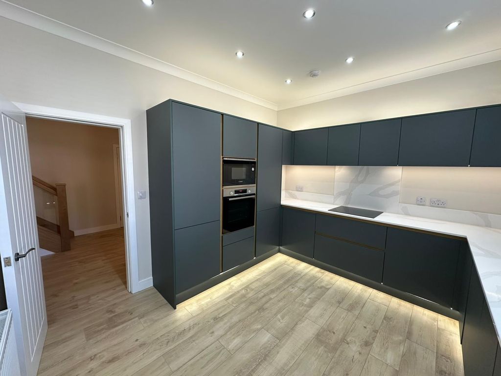 Additional image 8 of 3 bed maisonette to rent7A South St. Johns Place, Perth PH1