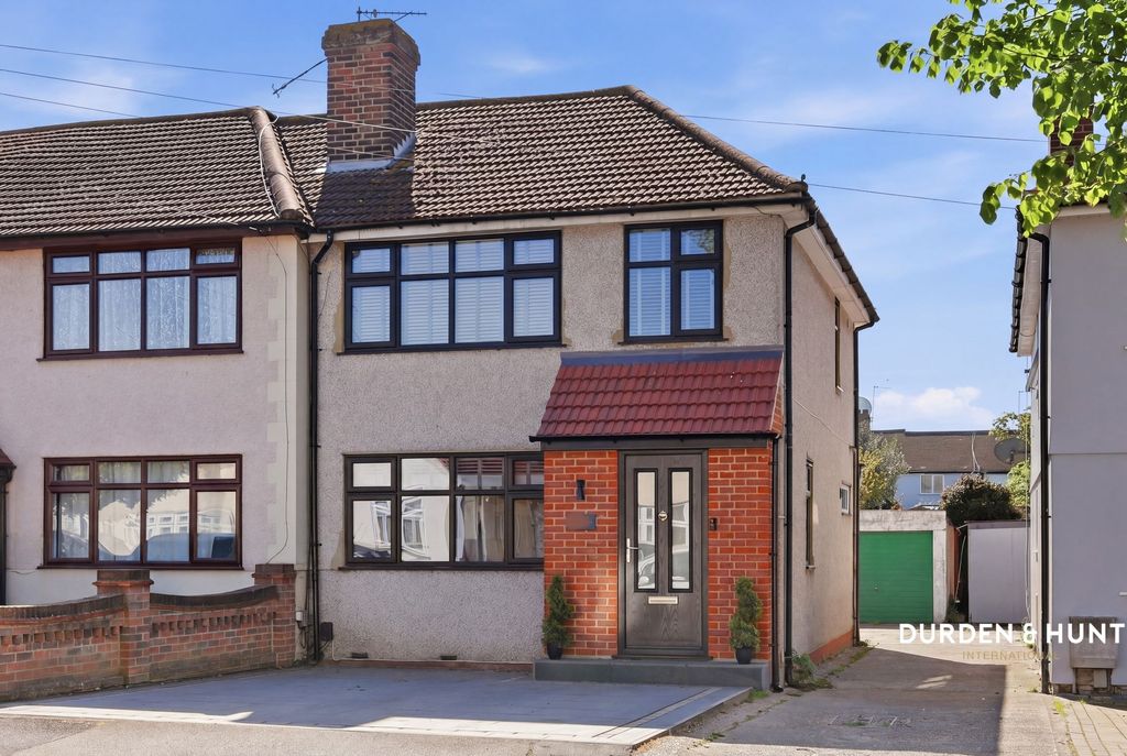 Property photo 1 of 20