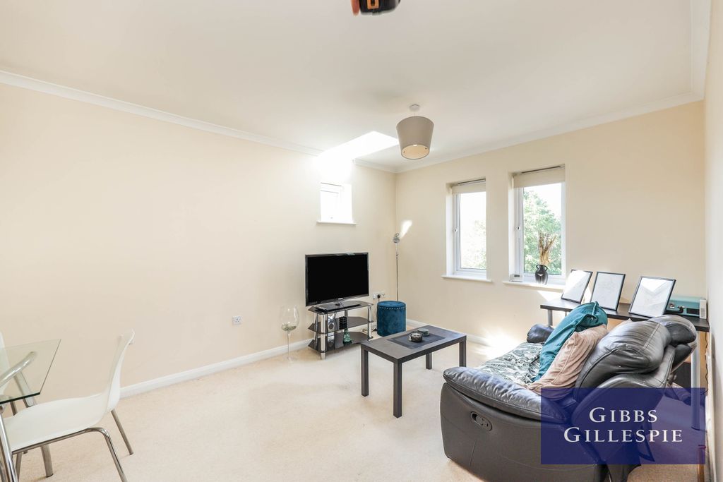 Property photo 3 of 10 Property Image