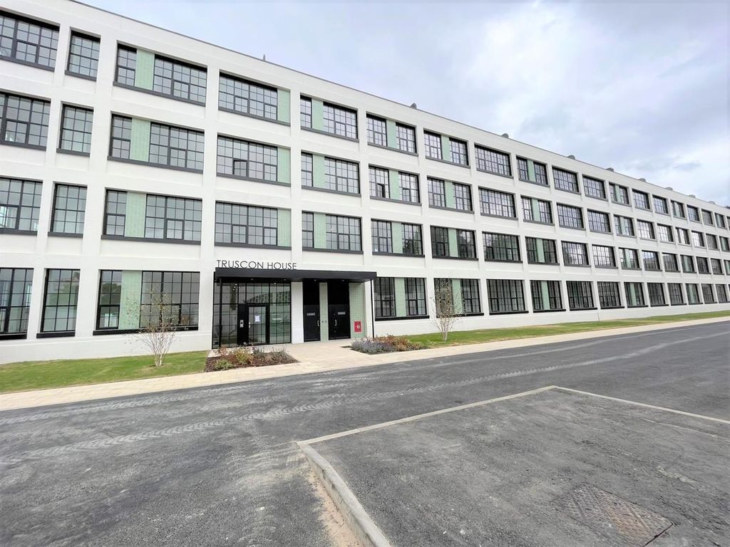 Property photo 1 of 8 External.Jpg