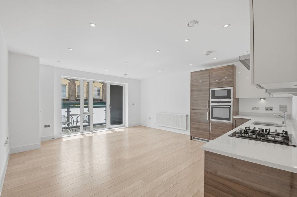 Property photo 1 of 17 Picture No. 40