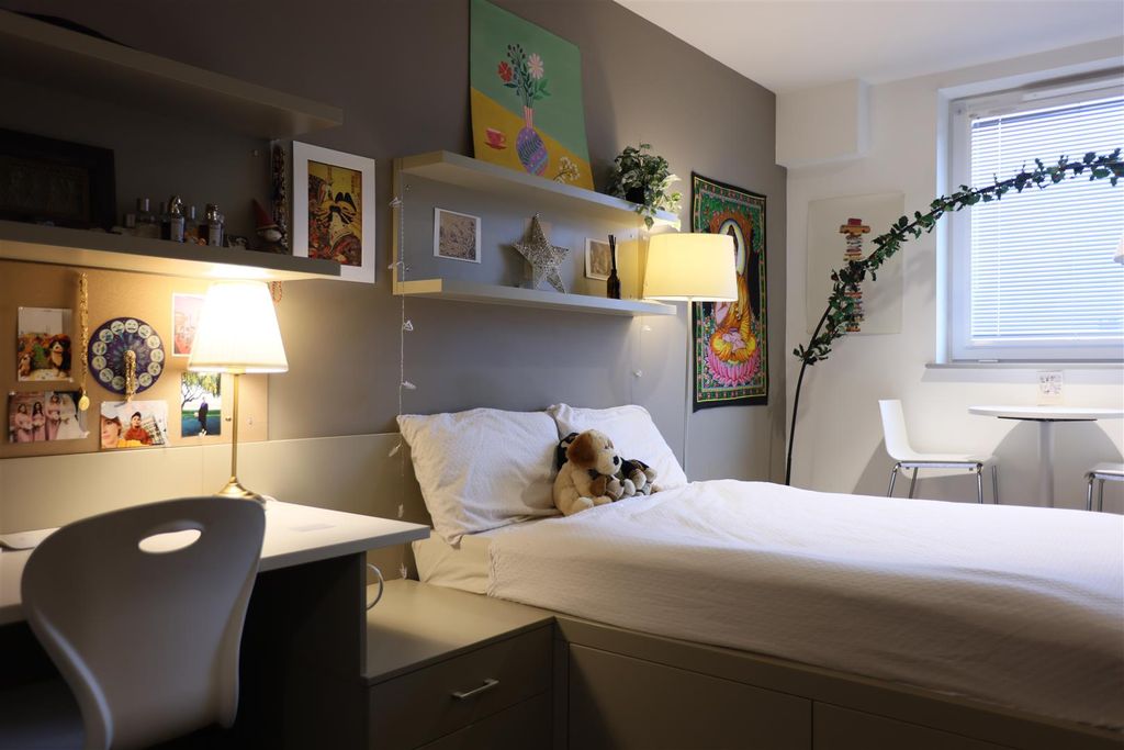 Property photo 1 of 14 409 Jesmond 3.Jpg