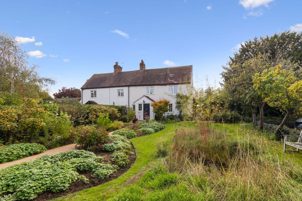 Property photo 2 of 31