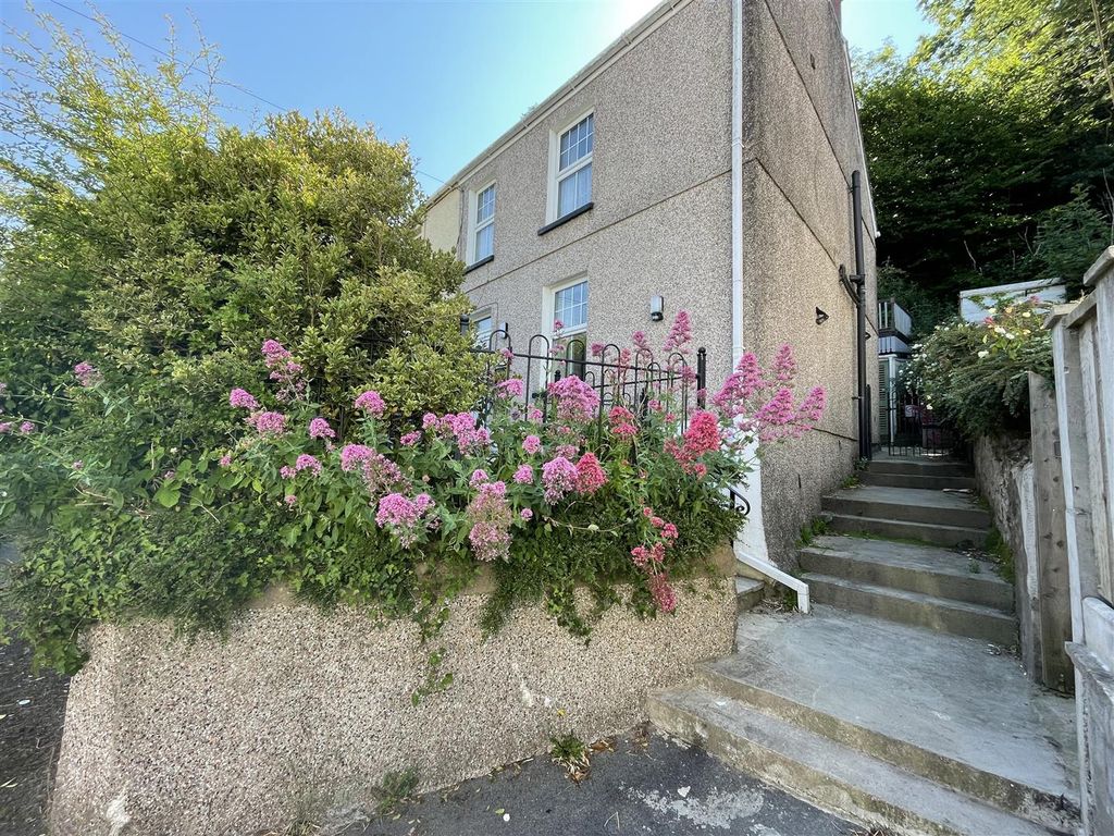 Property photo 1 of 19 Img_0612.Jpg