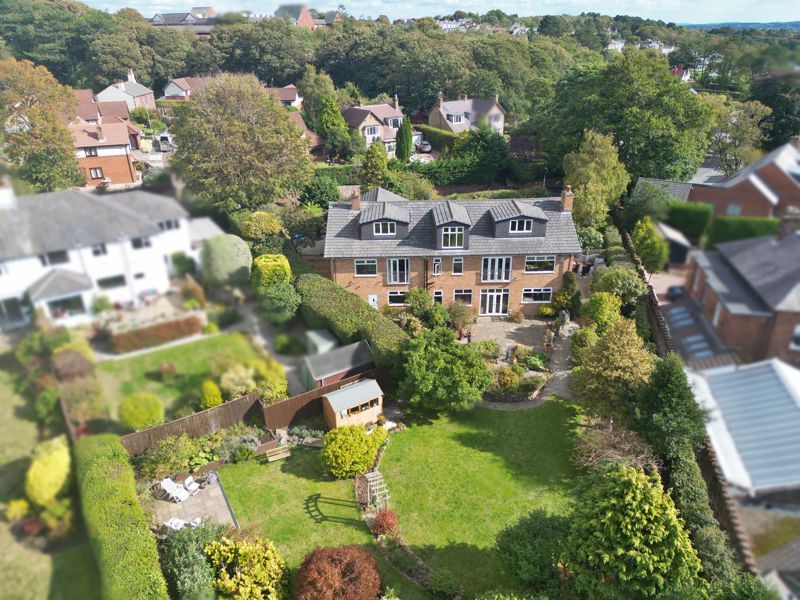 Property photo 2 of 30 Photo 44