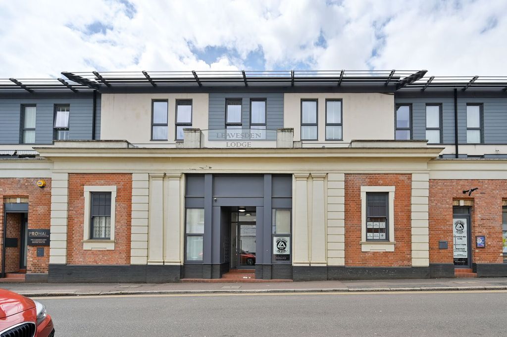 Property photo 1 of 10
