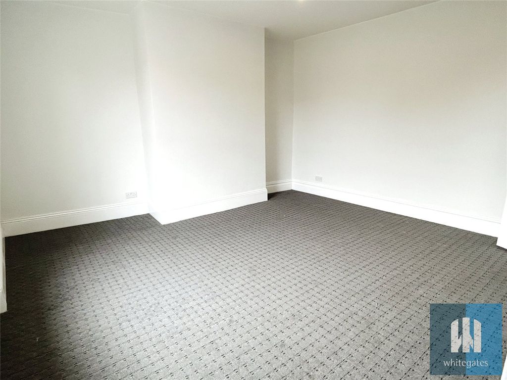 Property photo 2 of 10 Picture No. 14